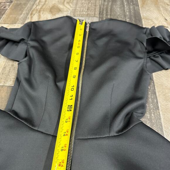 Ted Baker Black Cold Shoulder LBD w/ Ruffle Pockets and Sleeves, Size 0 - Picture 7 of 16